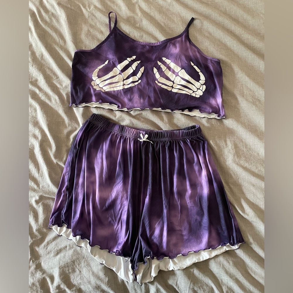 Purple Tye Dye Skeleton Hand Women's Sleepwear Set
